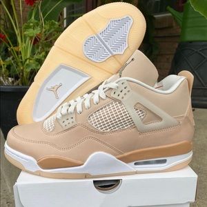 Jordan 4s shimmer size 9.5